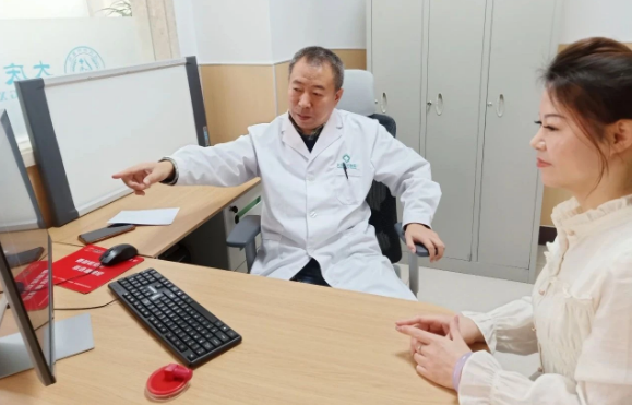 【特聘专家】董学爽  原大庆油田总院神经内科主任--常年在我院坐诊